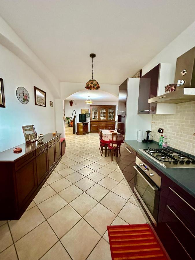 Villa Kida Ладисполи Экстерьер фото